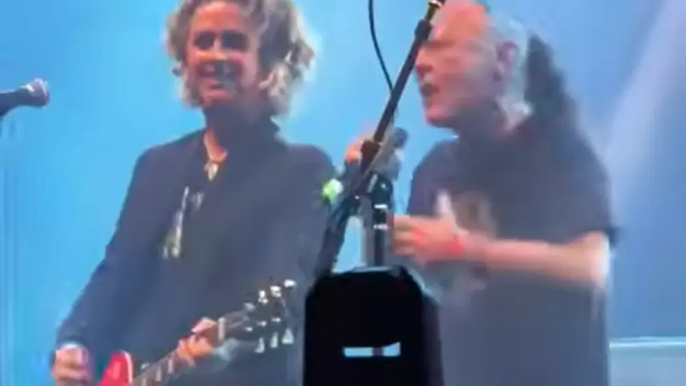 Green Day e Iron Maiden: cover inusitado de David Bowie