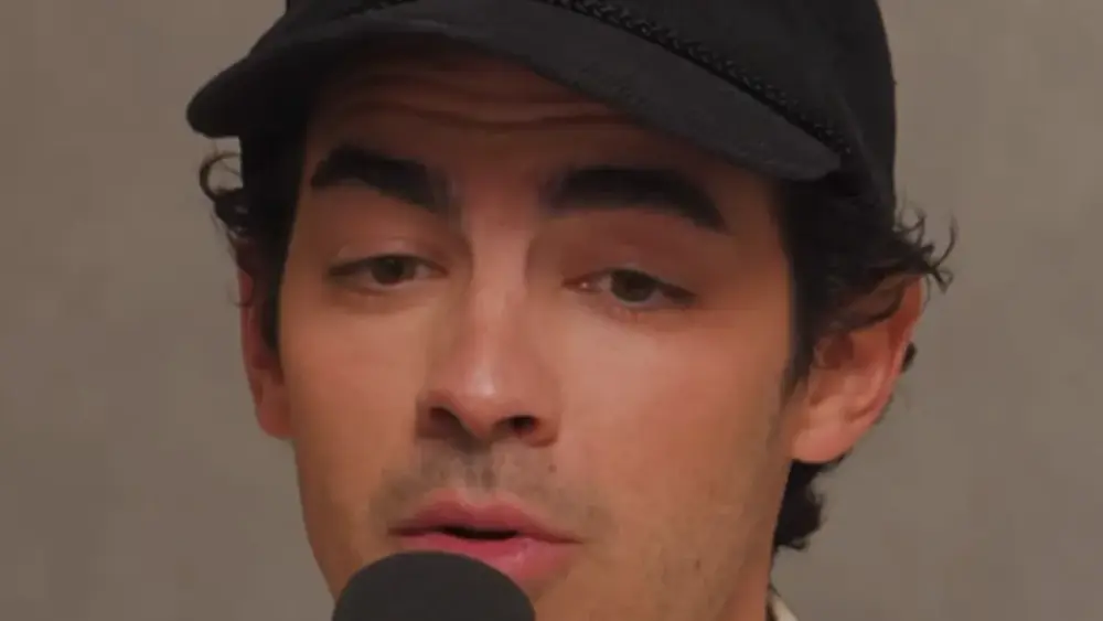 Jonas Brothers revelam história hilária em show punk